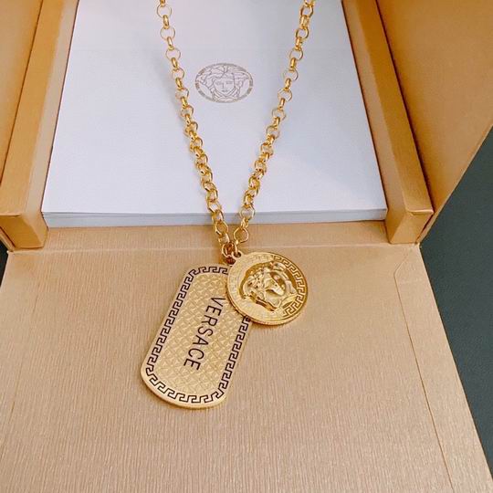 Versace necklace 11lyh138